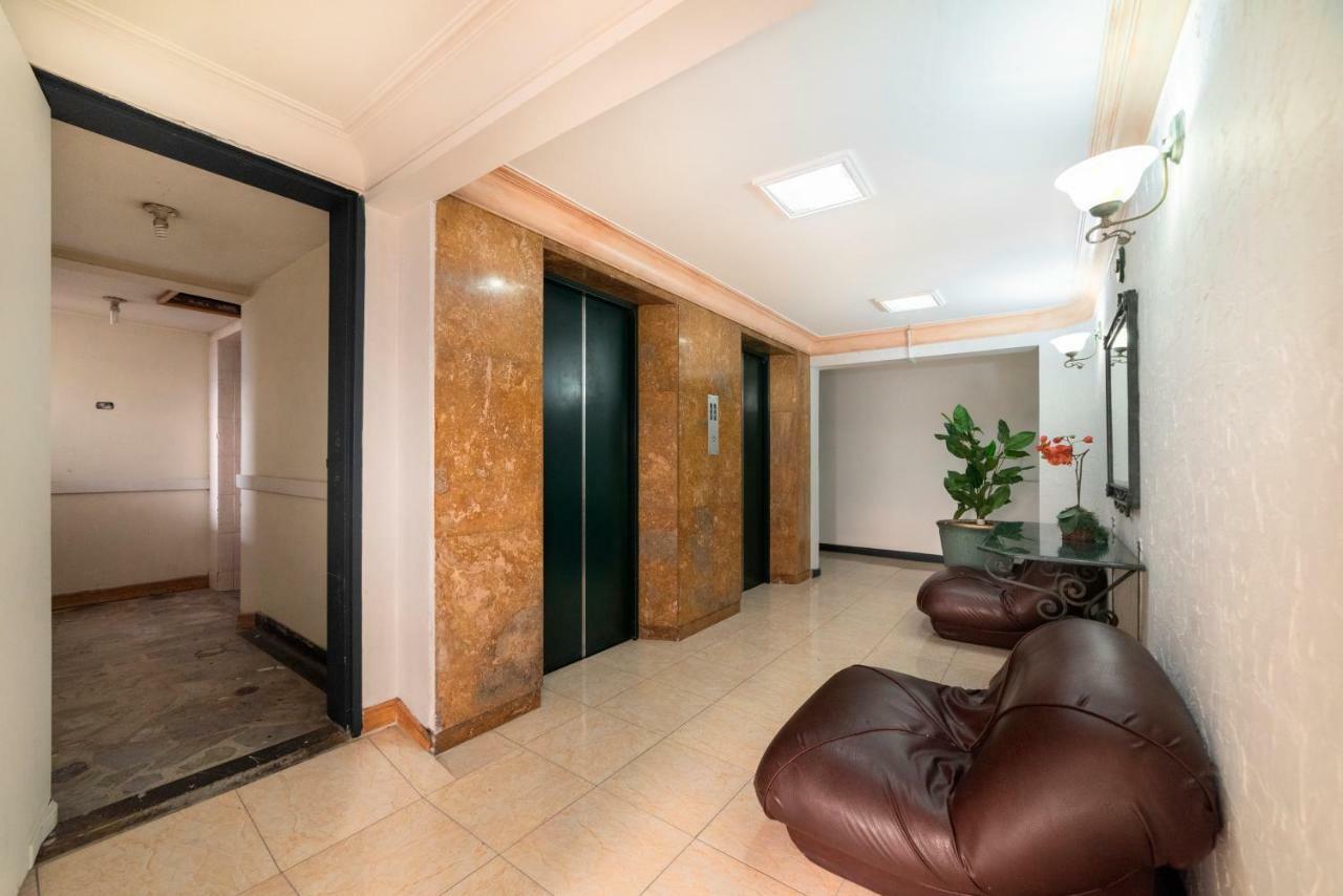Ayenda 1235 Botero Hotel Меделин Екстериор снимка
