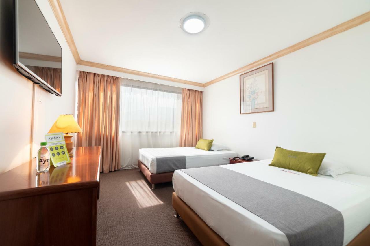 Ayenda 1235 Botero Hotel Меделин Екстериор снимка